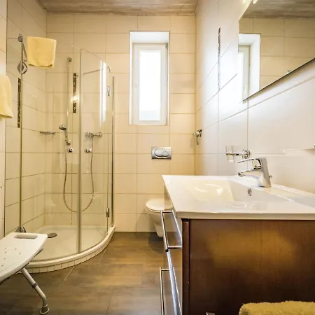 Haus Alpenruhe Daire