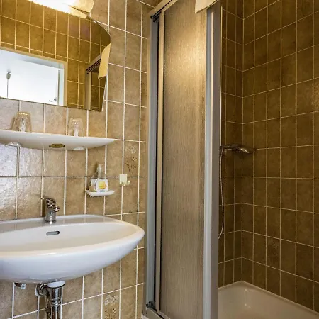 Haus Alpenruhe * باد ريشنهول