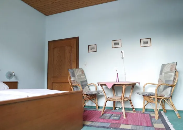 Haus Alpenruhe *